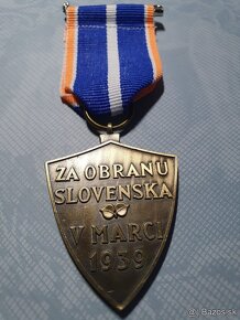 Vyznamenanie , Slovensky stat , vojnovy kriz, zelezny kriz - 12