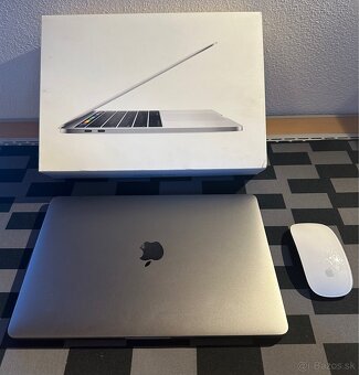 Apple MacBook Pro 13” /2019/ - 12