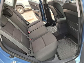 Hyundai i30 1,4i comfort+ smart pack - 12