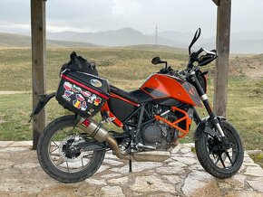 Predám KTM Duke 690 - 12