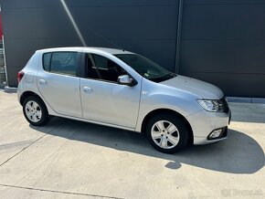 Dacia Sandero  Artica. - 12