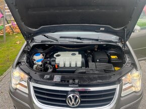 Volkswagen Touran 1,9TDI 77kw - 12