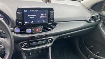 Hyundai i30 cw Pure - 12