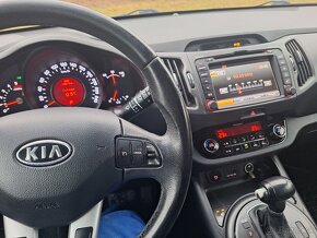 KIA SPORTAGE 2.0 CRDI 4x4 100 kw A/T automat kup.v SR - 12