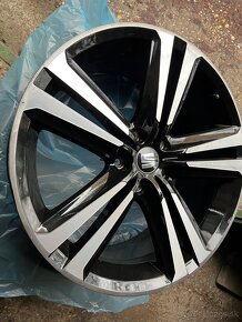 PREDÁM: DISKY Cupra r19 5x112, 8J ET50 - 12