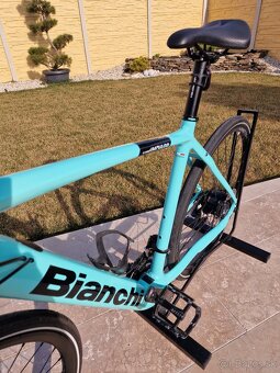 Bianchi E-impulso road ultegra 11sp size M - 12