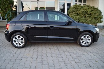 AUDI A1 1.2 TFSI, XENÓNY, NAVI, ELEKTRÓNY R16, TEMPOMAT - 12