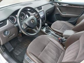 Škoda Octavia Combi 2,0 TDI - 12