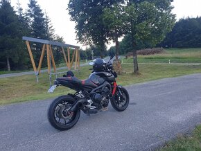 Yamaha MT09 - 12