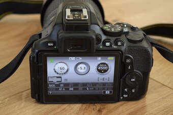 Nikon D5600 - wifi BT - dotyk. display AF VR objektiv 18-105 - 12