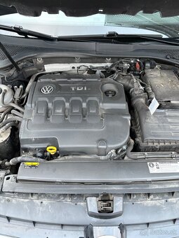 Volkswagen Golf 7 - 12