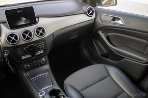 Mercedes-Benz B trieda 200 d 4matic - 12