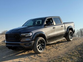 DODGE RAM 1500 5,7 HEMI 2022 GT 46 000 km - 12