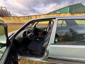 Citroen Saxo 1.1i,140000km,nová stk,Nová spojka - 12