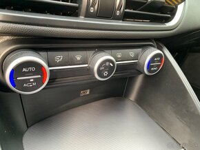 Alfa Romeo Giulia 2.2 Diesel 180,Automat,126000km - 12