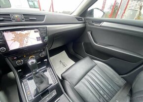 Škoda Superb 2,0 TDI 140kW 4x4 DSG 12/16 nafta automat - 12