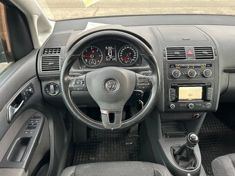 VW Touran 2,0Tdi rv:15 naj:178tis.km Sk auto - 12