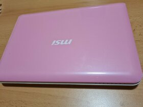 Predám netbook MSI Wind U100 - 12