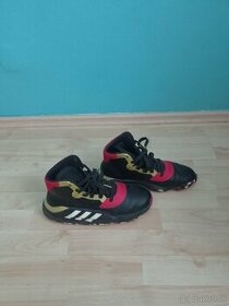 ADIDAS botasky - 12