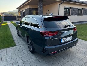 Kia Ceed Sw 1,5 benzín 118 kw - 12