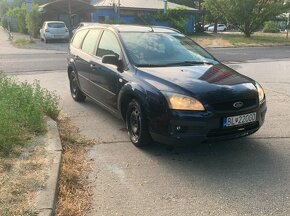 Ford Focus 2 1.6 Ti-VCT - 12