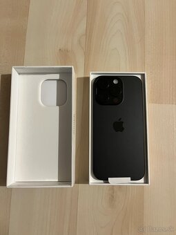 Apple iPhone 16 Pro 256GB - 12