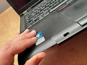 Predám notebook vhodný na doskladanie - opravu Lenovo T410s. - 12