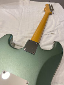 Fender Stratocaster MIJ 65 ORDER MADE - 12