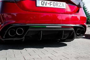 Alfa Romeo Giulia 2.9 Twin Turbo V6 510 AT QV - 12