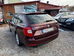 Škoda Superb Combi 2.0 TDI 4x4 - 12