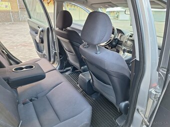 Honda Cr-v 4x4 2.0 benzin 110 kw automaticka prevodovka - 12