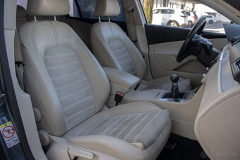 Volkswagen Passat 1.8 TSI Highline - 12