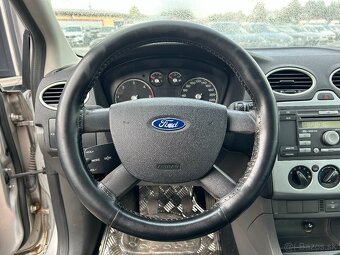 Ford Focus 1.8 TDCi Trend - 12