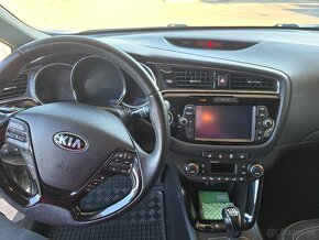 Kia Ceed 1.6 CRDi Platinum - 12