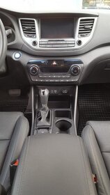 Hyundai Tucson 2.0 CRDi HP Premium 4x4 A/T - 12