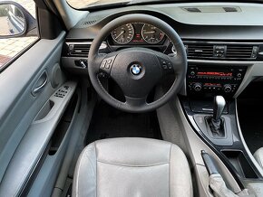 BMW E90 320d 2010 Facelift - 12