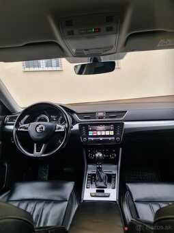 Skoda Superb Rok 2020 Automat DSG - 12