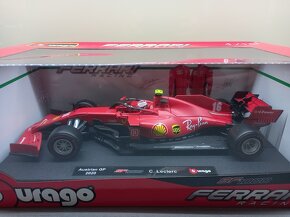 7x F1 FERRARI LECLERC VETTEL SAINZ BURAGO 1:18 - 12