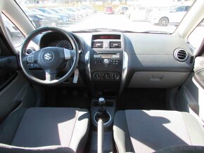 Suzuki SX4 1.5 GLX Urban Line AC - 12