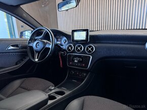 Mercedes A180 benzín 2015 7-G Tronic - 12