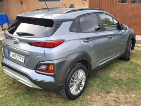 Hyundai Kona - 12