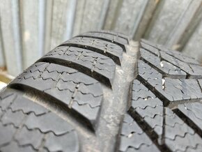 Zimné pneu Pirelli Sottozero 3 - 225/50 r17 - 12