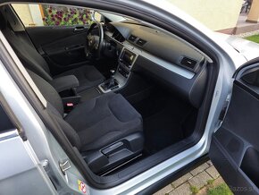 Volkswagen Passat 1.6 TDi rok 2010 - 12