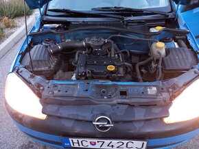 Predám Opel corza 1:0 benzín rv 2003 auto je ako nové - 12