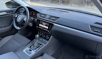 ŠKODA SUPERB 2.0TDI DSG,STYLE,V.COCKPIT,LED,NAVI,ODPOČET DPH - 12