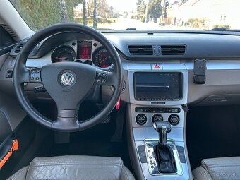 Volkswagen Passat 2.0 TDi DSG HIGHLINE - 12