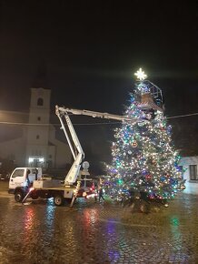 Montáž vianočného osvetlenia, výzdob - 12