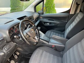 OPEL COMBO Life 1.2 81kw,M6 2019 - 12