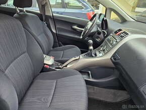 Toyota Auris 1.6VVT-i - 12