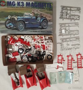 Plastikové modely automobilov 1/32 - 12